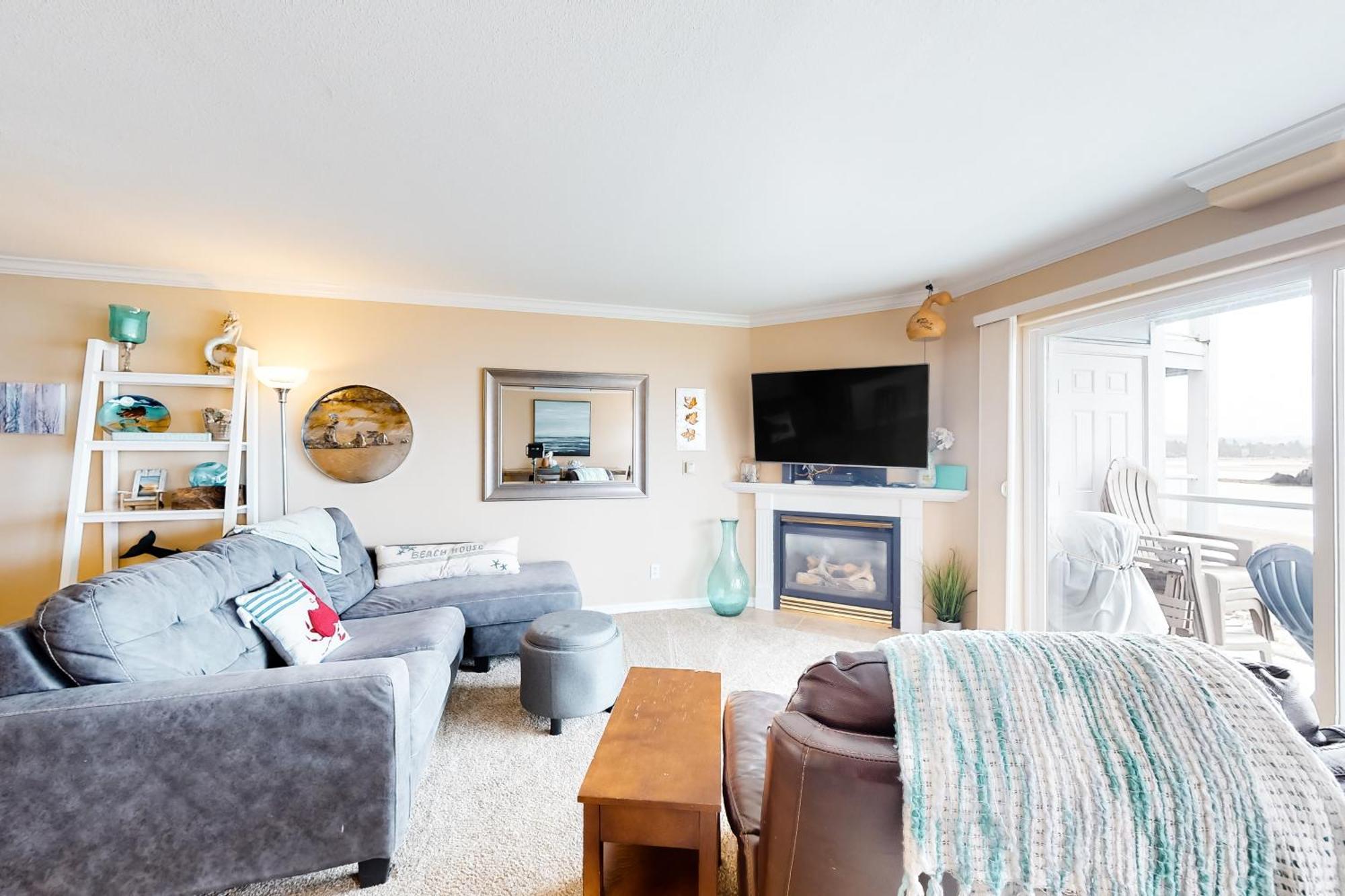 Waters Edge Apartment Salishan Beach Cameră foto