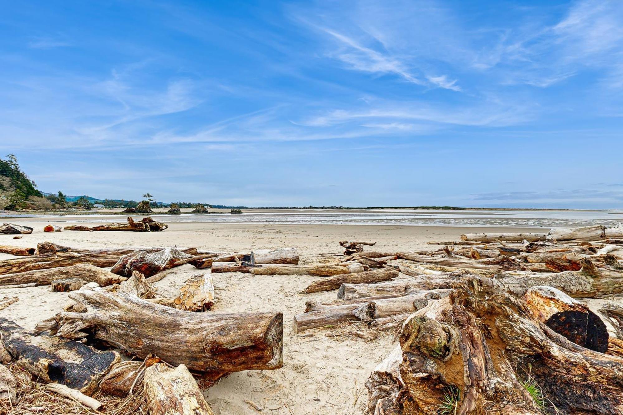 Waters Edge Apartment Salishan Beach Cameră foto